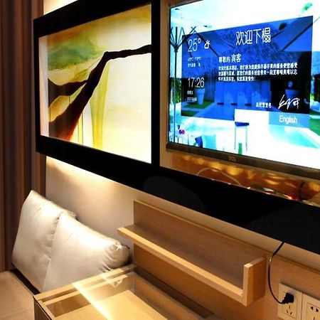 Lavande Hotel Zhuhai Gongbei Port Of Entry Kültér fotó